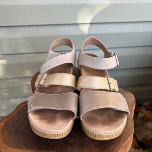 Dansko Pink Metallic Suede Sandal Heels (EU 37 / US 7)